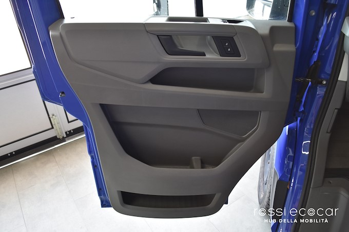 VOLKSWAGEN Crafter 30 2.0 TDI PM-TM Furgone Logistic